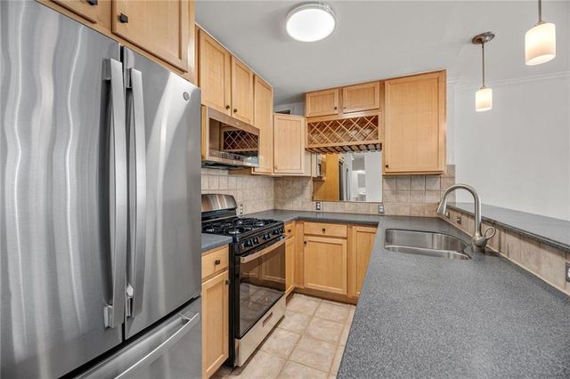 620 Peachtree Street NE 2011, Atlanta, GA 30308
