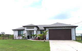7035 Brazil CIR, Labelle, FL 33935