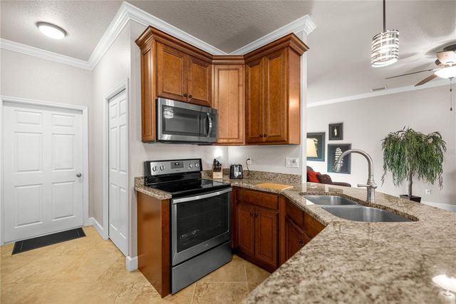 2120 NE 37TH COURT, Ocala, FL 34470