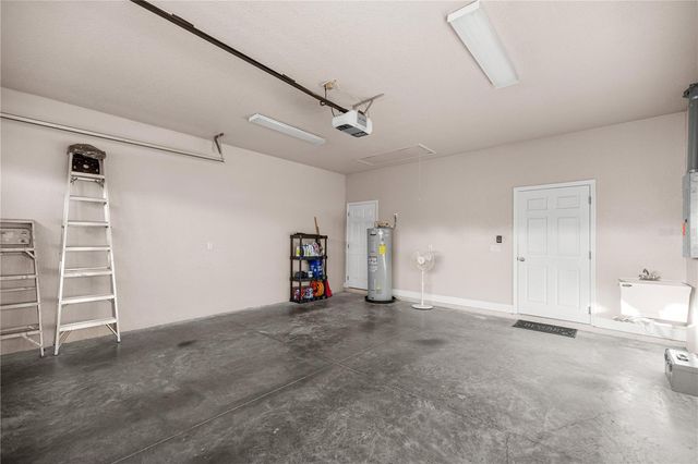 2120 NE 37TH COURT, Ocala, FL 34470