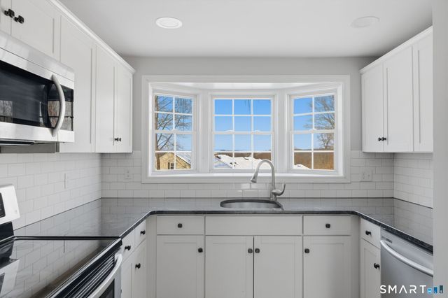 182 Rising Trail Drive 182, Middletown, CT 06457