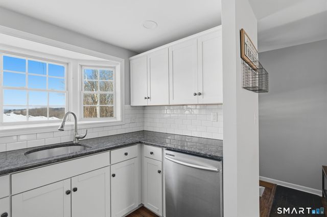 182 Rising Trail Drive 182, Middletown, CT 06457