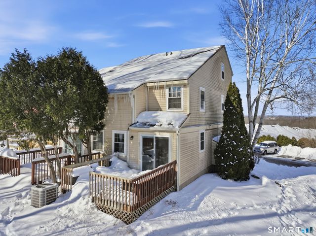 182 Rising Trail Drive 182, Middletown, CT 06457