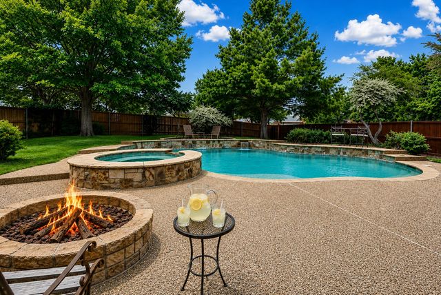 10809 Spyglass Hill, Rowlett, TX 75089