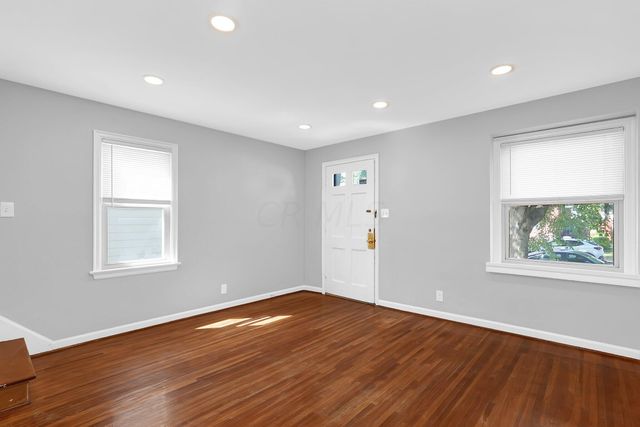 1468 Elmwood Avenue, Columbus, OH 43212