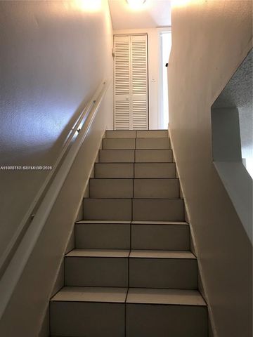 260 NW 107th Ave 207, Miami, FL 33172