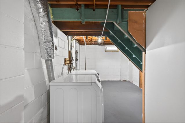 1685 Fremont Avenue E, Saint Paul, MN 55106