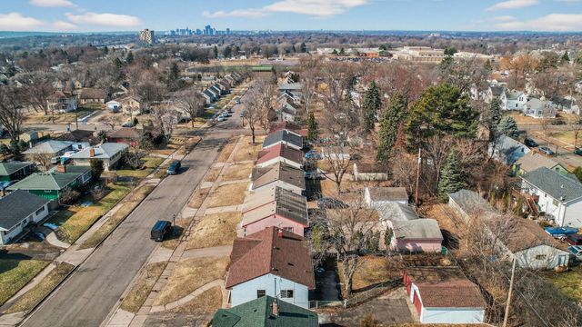 1685 Fremont Avenue E, Saint Paul, MN 55106