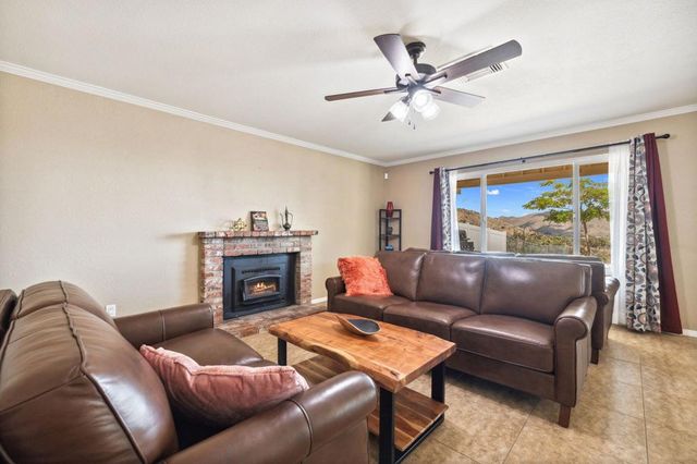 56034 Desert Gold Drive, Yucca Valley, CA 92284