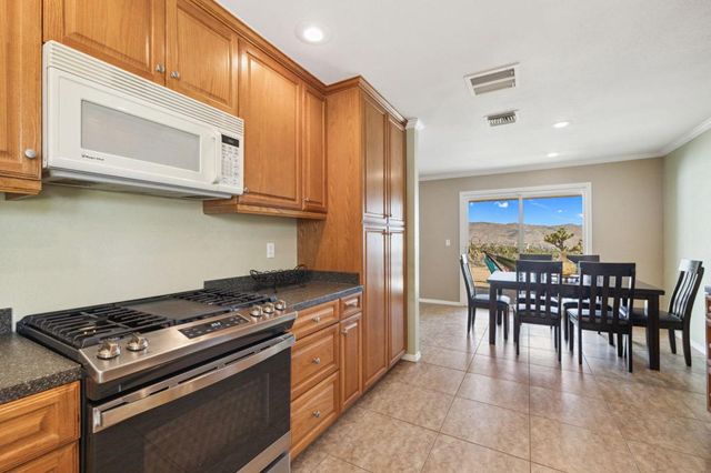 56034 Desert Gold Drive, Yucca Valley, CA 92284