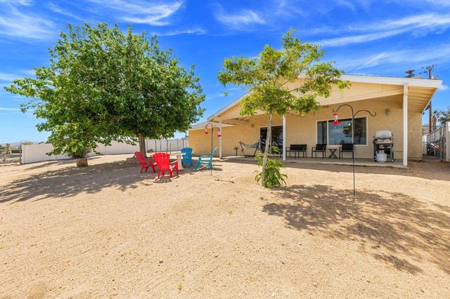 56034 Desert Gold Drive, Yucca Valley, CA 92284