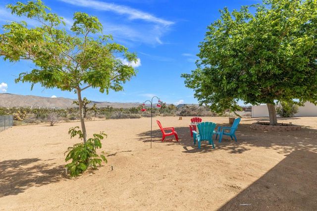 56034 Desert Gold Drive, Yucca Valley, CA 92284