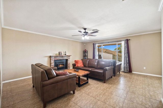 56034 Desert Gold Drive, Yucca Valley, CA 92284