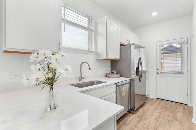 2524 Ophelia Levi LN, Round Rock, TX 78665