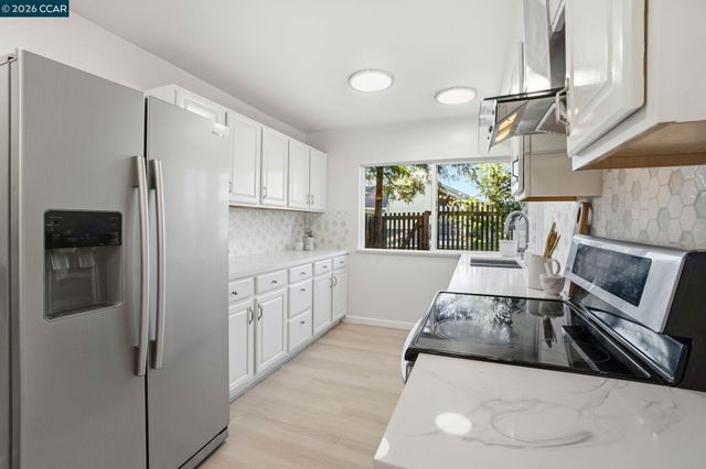 208 Siskiyou Ct, Walnut Creek, CA 94598