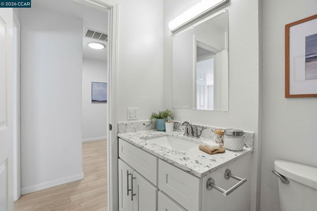 208 Siskiyou Ct, Walnut Creek, CA 94598