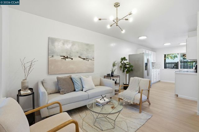 208 Siskiyou Ct, Walnut Creek, CA 94598