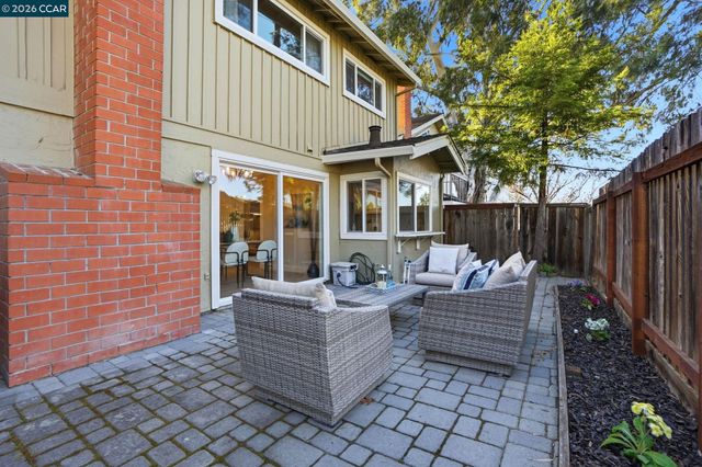 208 Siskiyou Ct, Walnut Creek, CA 94598