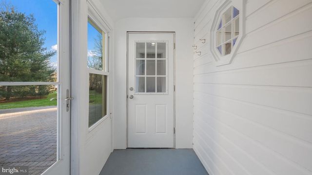 6532 BLUE CHURCH RD S, Coopersburg, PA 18036