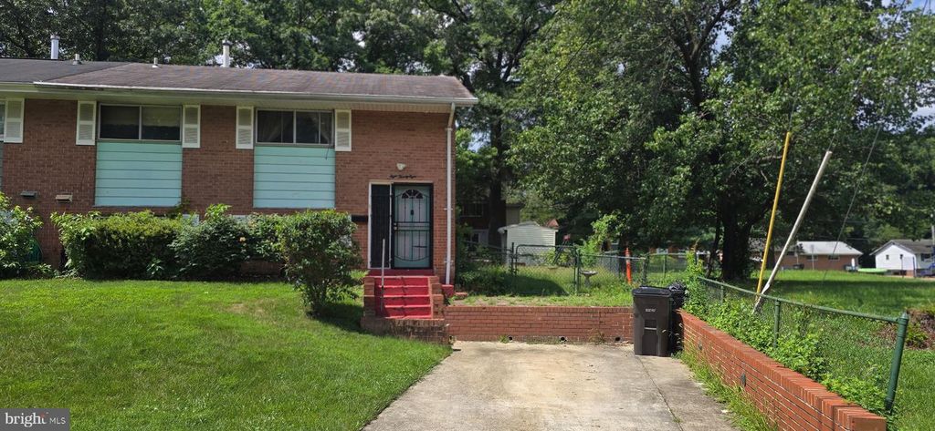 828 BOOKER PL, Capitol Heights, MD 20743