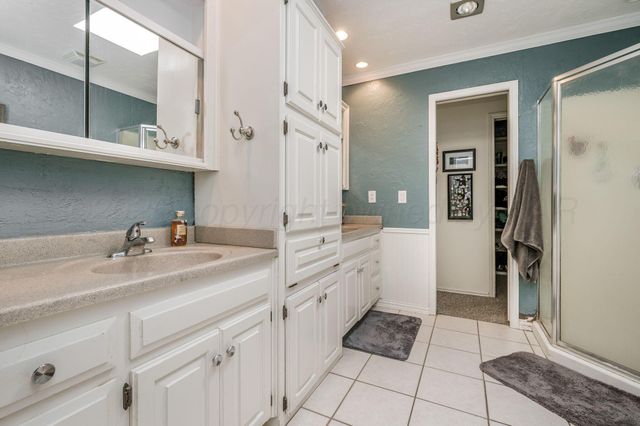 301 10TH Avenue, Canyon, TX 79015