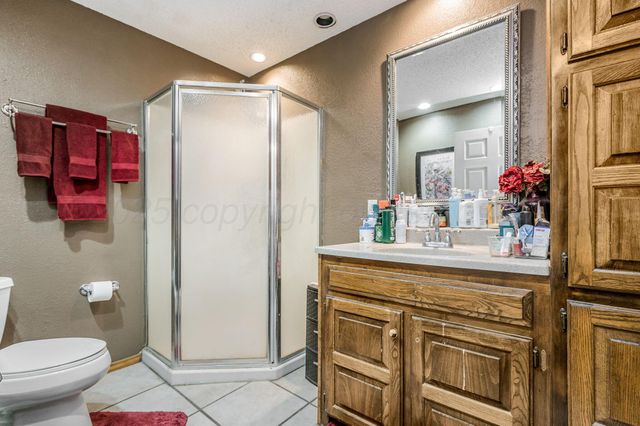 301 10TH Avenue, Canyon, TX 79015