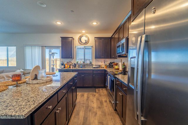 12204 Paint Horse Ct, Rancho Cordova, CA 95742