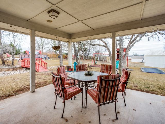 136 Alyssa Court, Weatherford, TX 76085