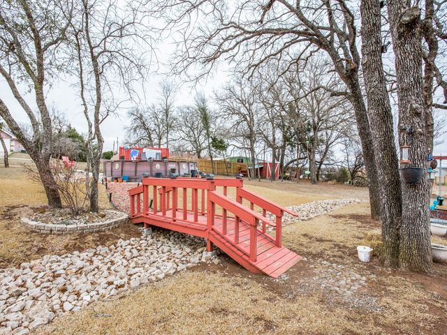 136 Alyssa Court, Weatherford, TX 76085