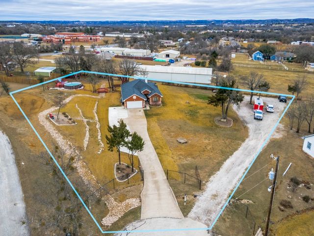 136 Alyssa Court, Weatherford, TX 76085
