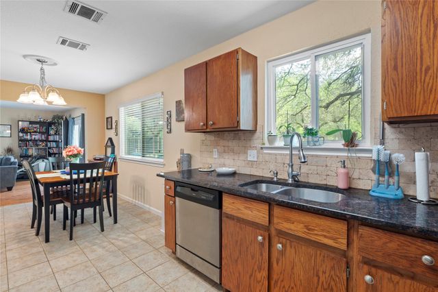 609 Wild Briar CV, Cedar Park, TX 78613