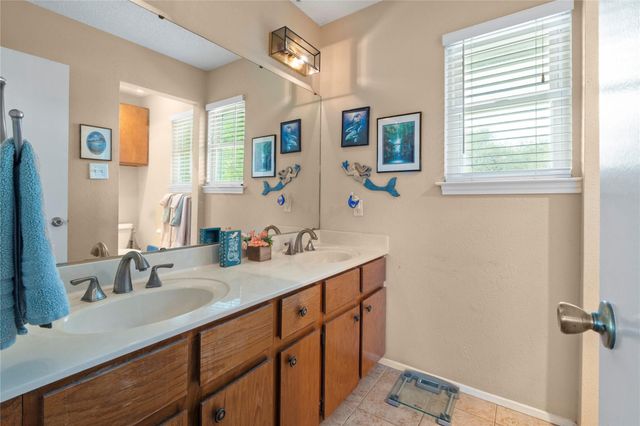 609 Wild Briar CV, Cedar Park, TX 78613