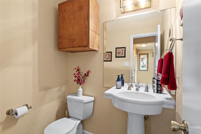 609 Wild Briar CV, Cedar Park, TX 78613