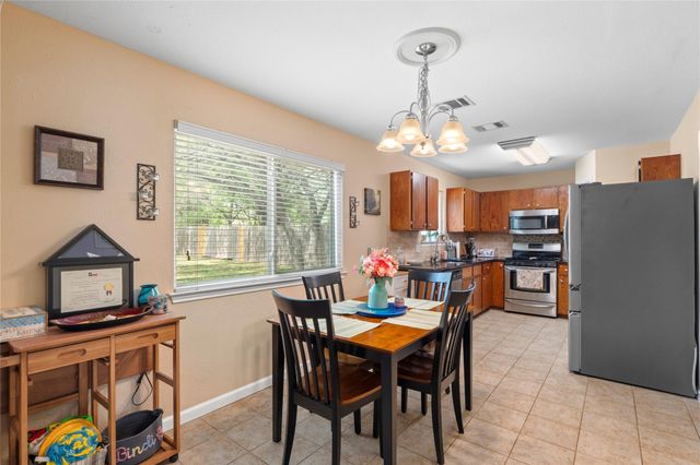 609 Wild Briar CV, Cedar Park, TX 78613