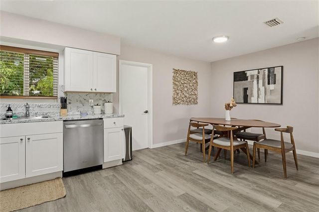 2825 NW 9th Ave, Wilton Manors, FL 33311