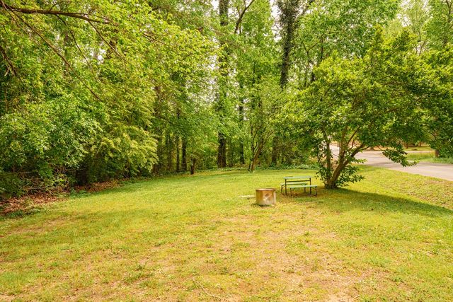130 Round Knob Road, Rocky Face, GA 30740