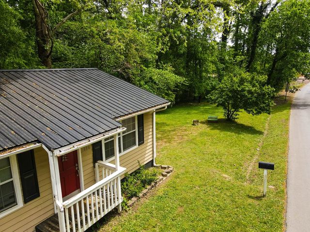 130 Round Knob Road, Rocky Face, GA 30740