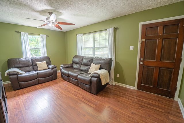 130 Round Knob Road, Rocky Face, GA 30740