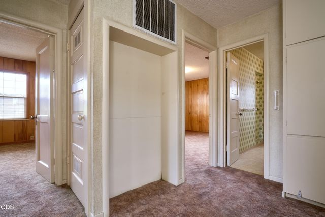 11 S Platt Avenue, Eagle Point, OR 97524