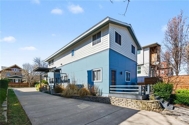 3763 Washington Street, Kansas City, MO 64111