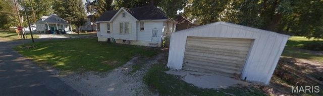 702 Mayo Street, Carlinville, IL 62626