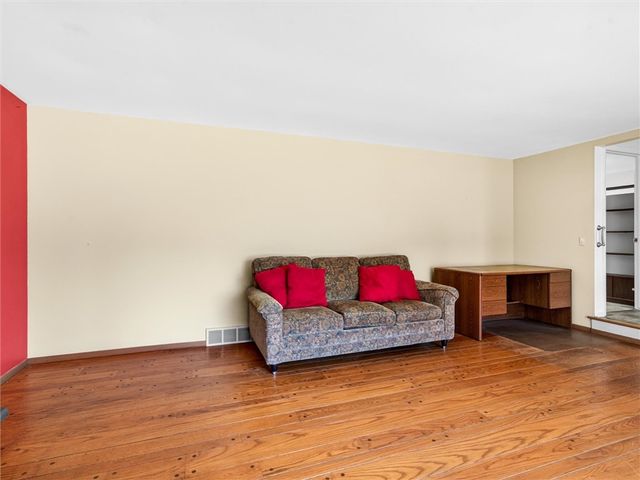 200 Orchard Creek Lane, Greece, NY 14612