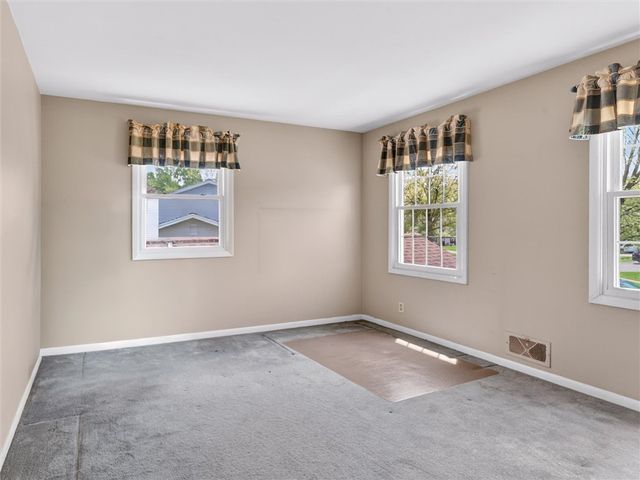 200 Orchard Creek Lane, Greece, NY 14612