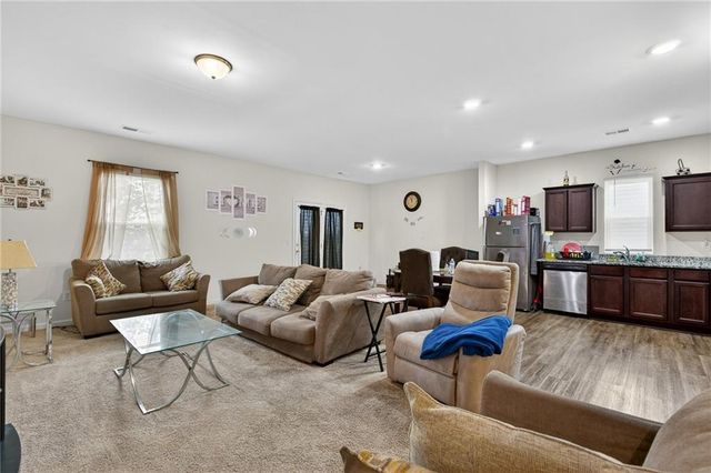 123 Siena Drive NW, Cartersville, GA 30120