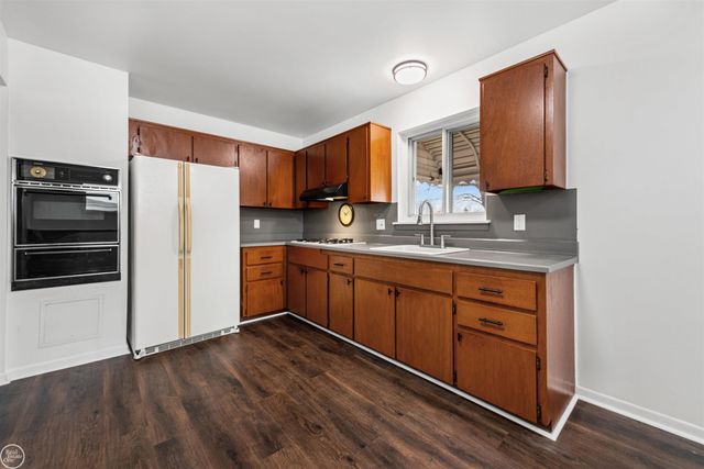 26627 Norma Street, Warren, MI 48089