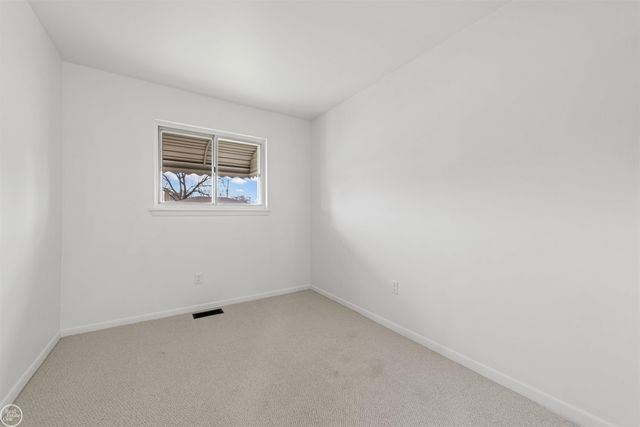 26627 Norma Street, Warren, MI 48089