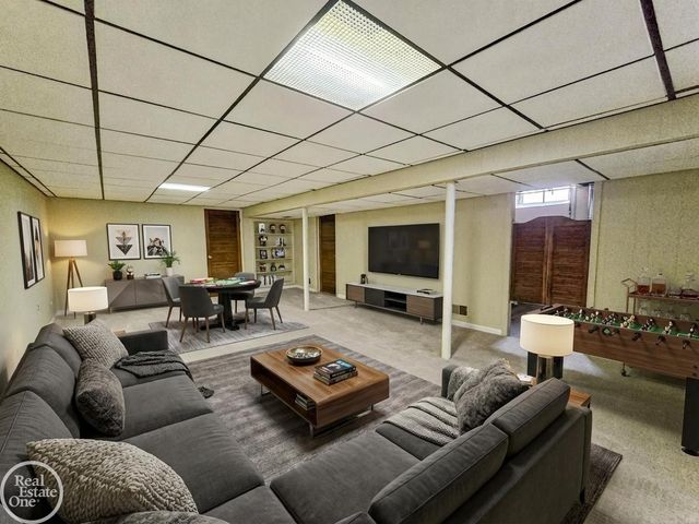 26627 Norma Street, Warren, MI 48089