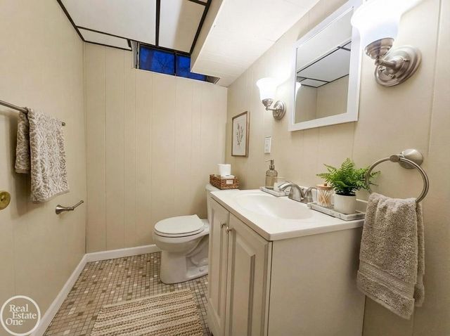 26627 Norma Street, Warren, MI 48089