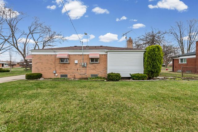 26627 Norma Street, Warren, MI 48089