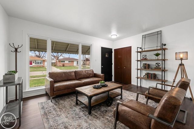 26627 Norma Street, Warren, MI 48089